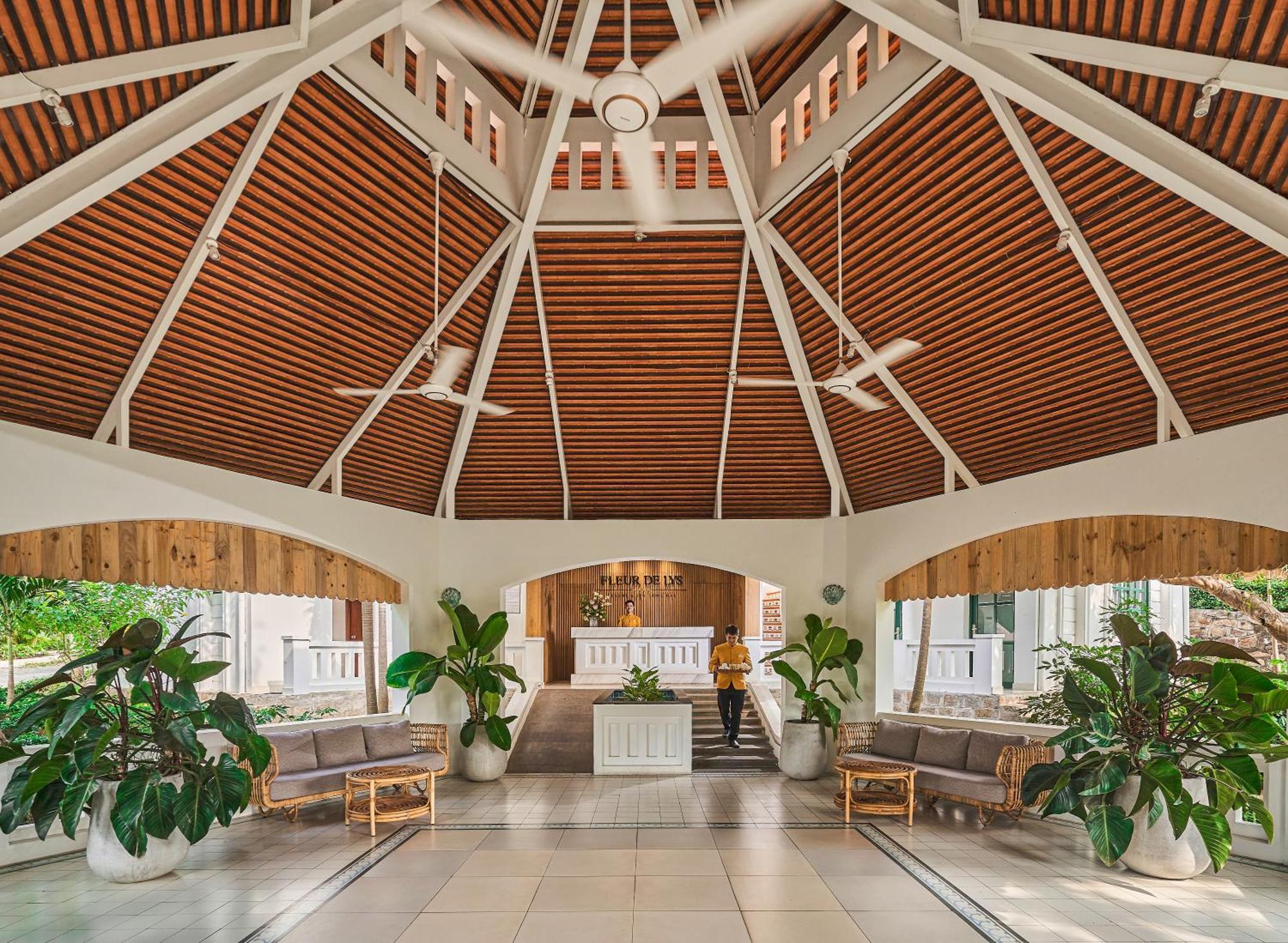 Fleur De Lys Resort & Spa Long Hai Exteriör bild