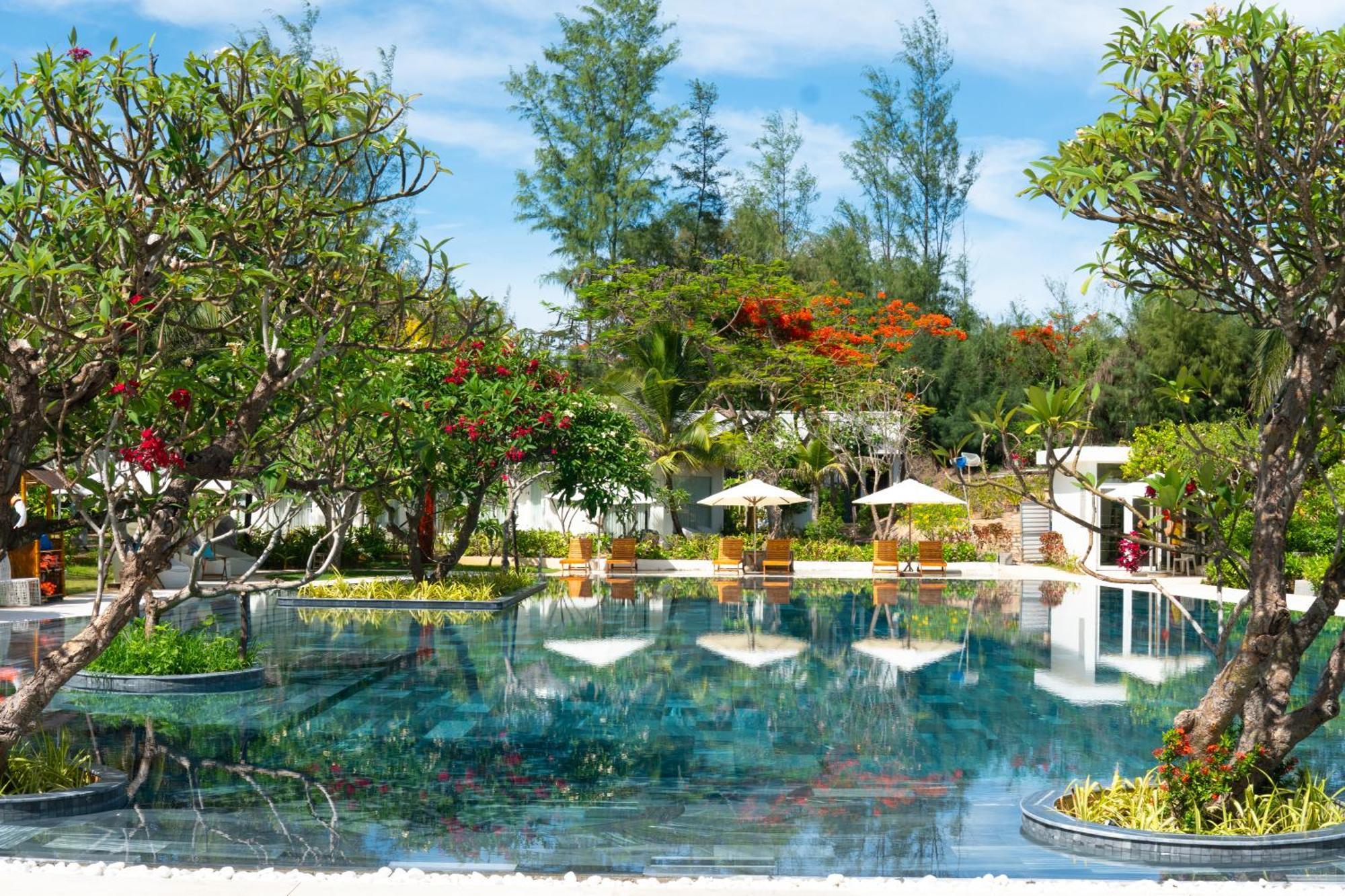 Fleur De Lys Resort & Spa Long Hai Exteriör bild